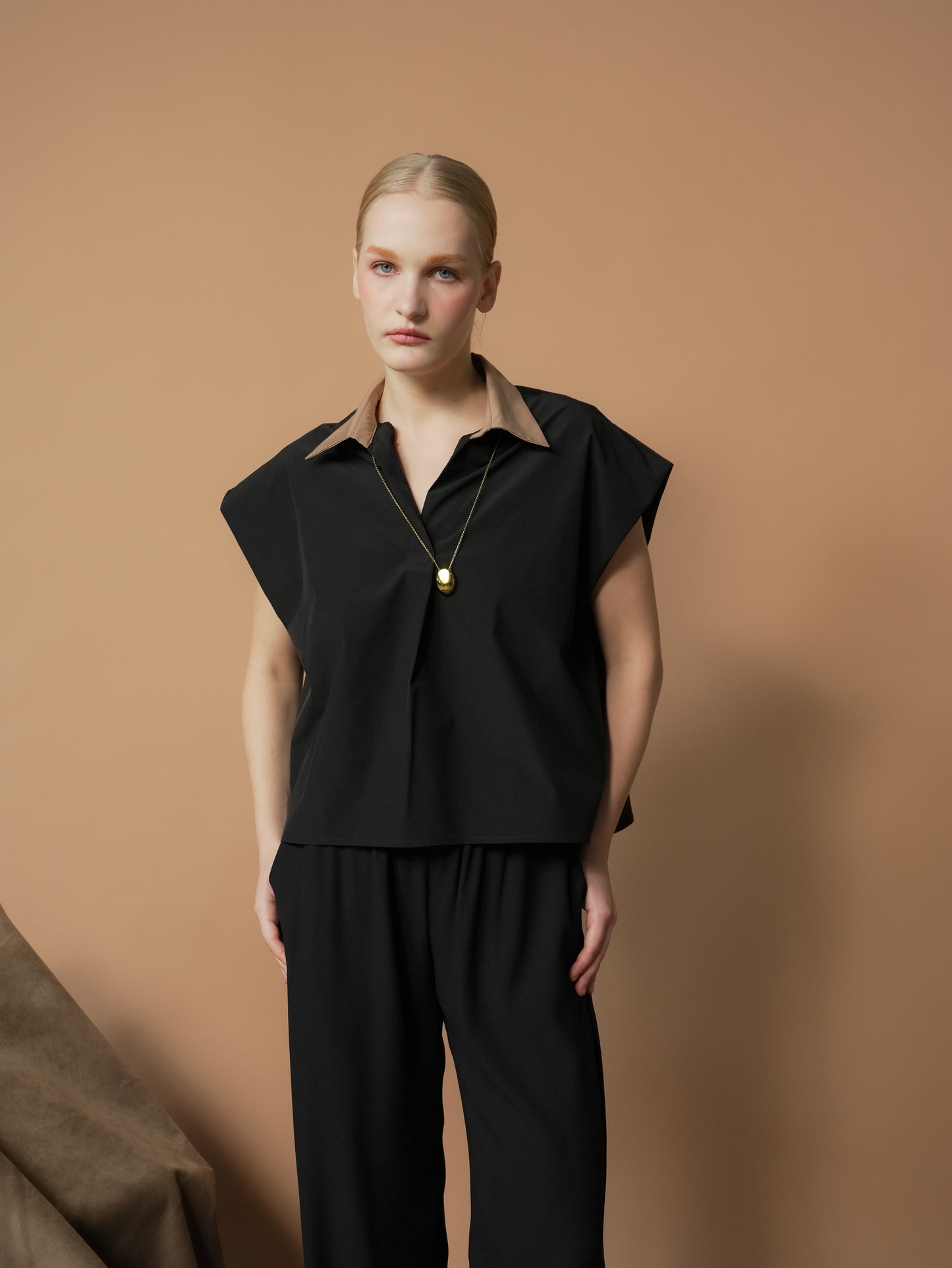 Alessa Two-tone Cropped Polo