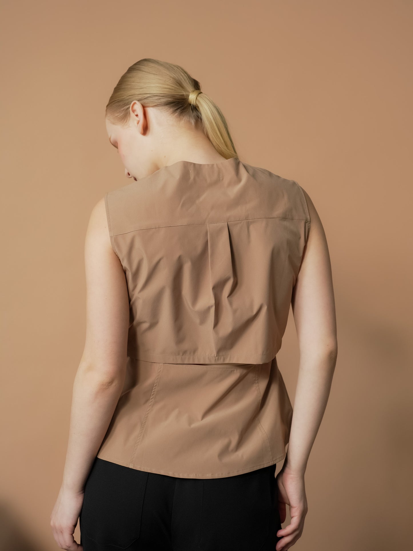 Ariana Open Back Sleeveless Top