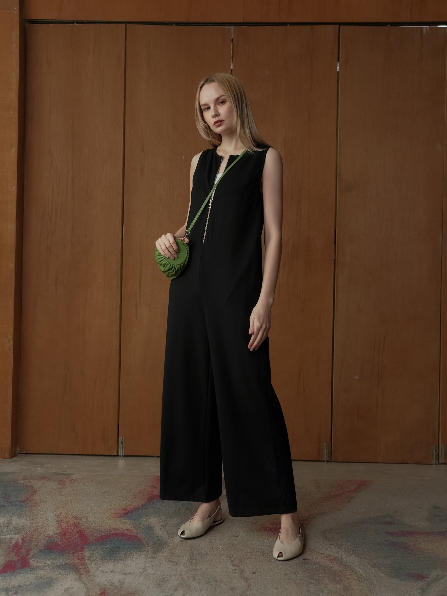 Amira Sleeveless Zipped Jumpsuit