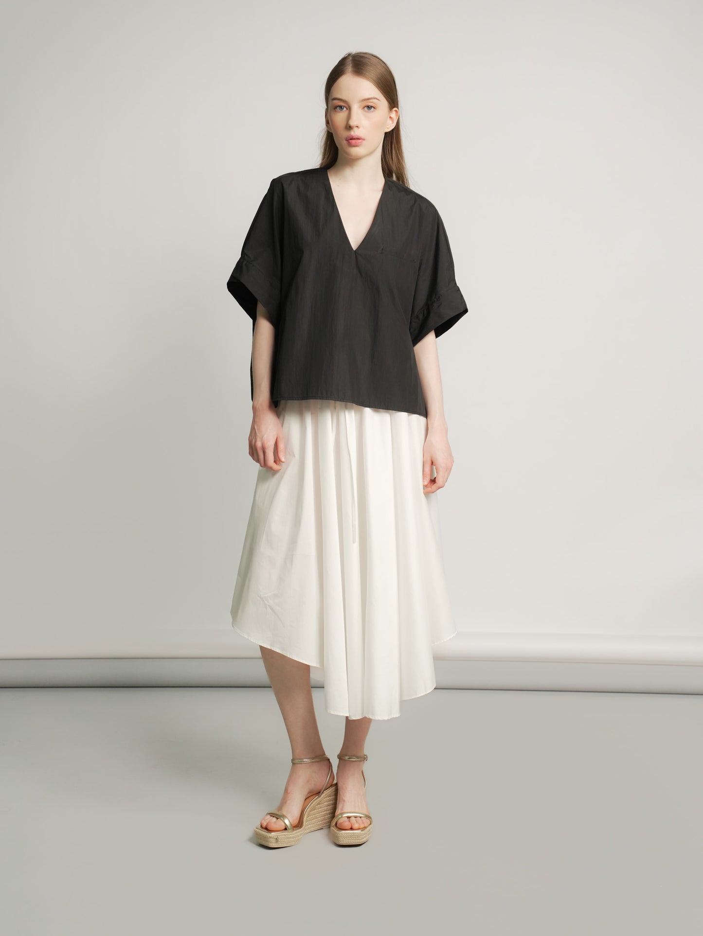 Eloisa V-neck Back Garter Top