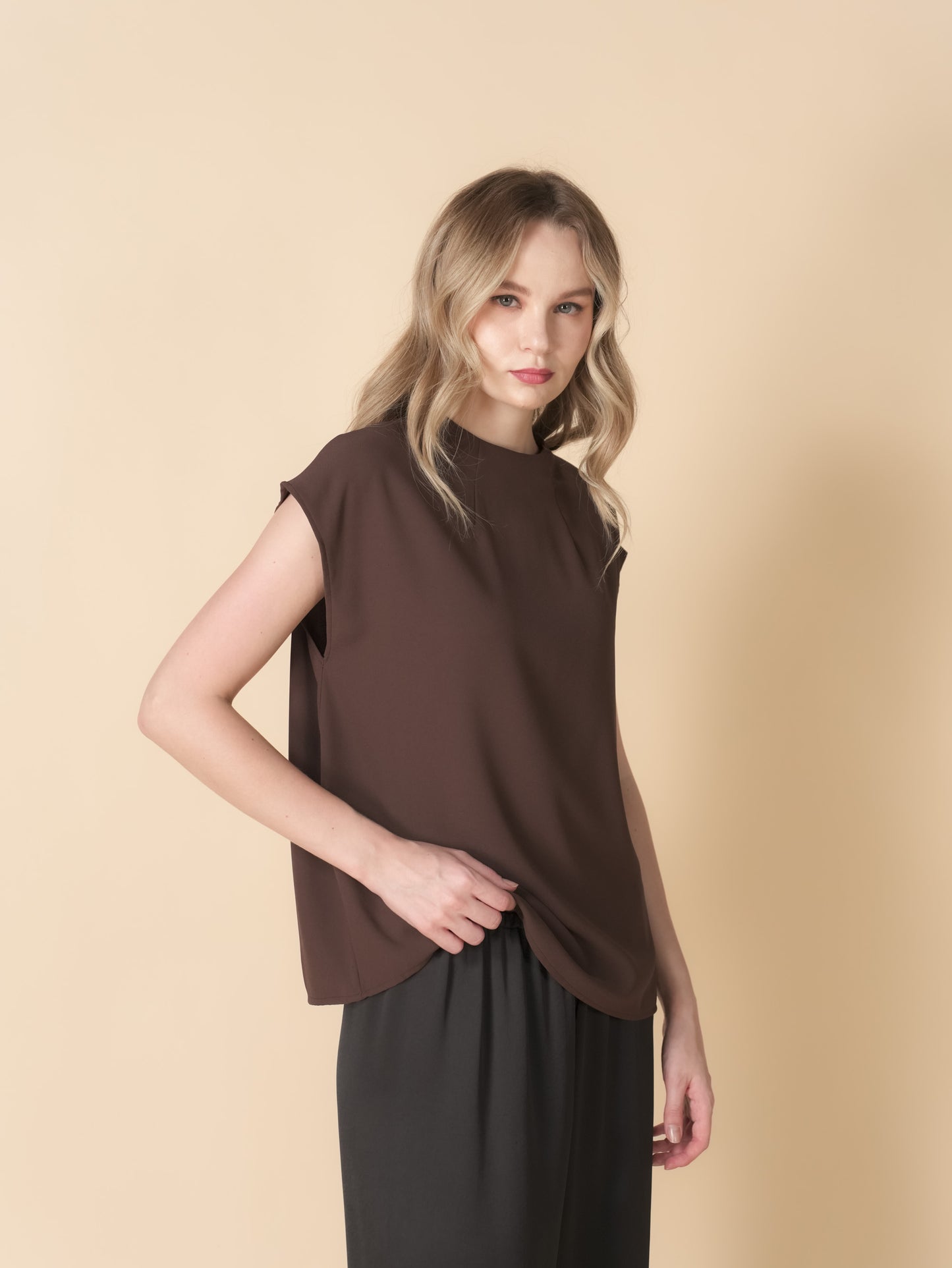 Ellis Crepe Zipped Top