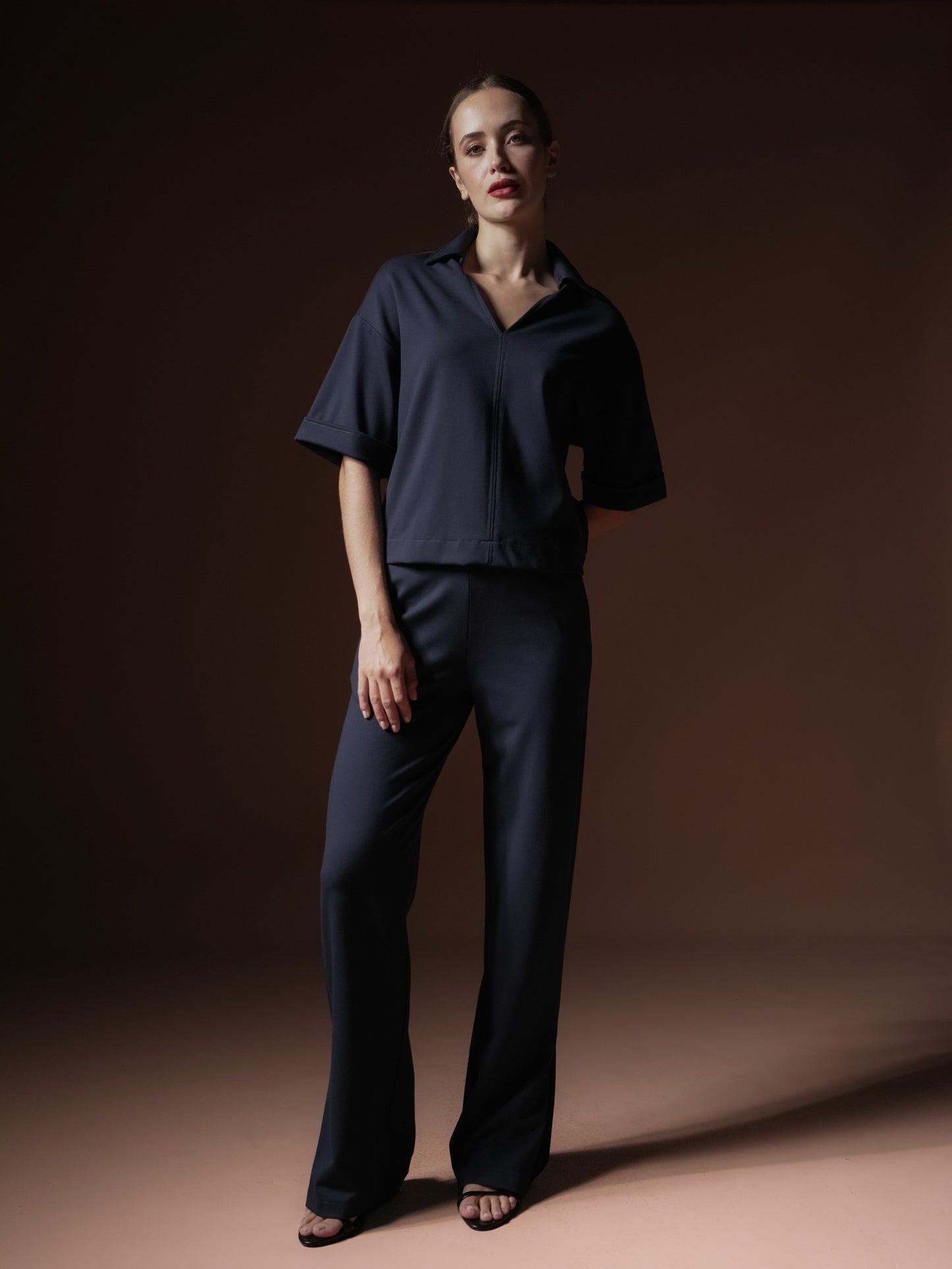 Martina Contrast Thread Top