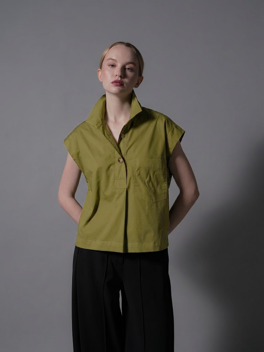 Eloida Semi Crop Hi-neck Top