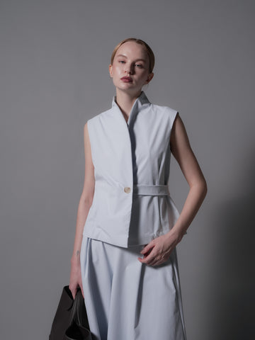 Carat One Side Belted Vest