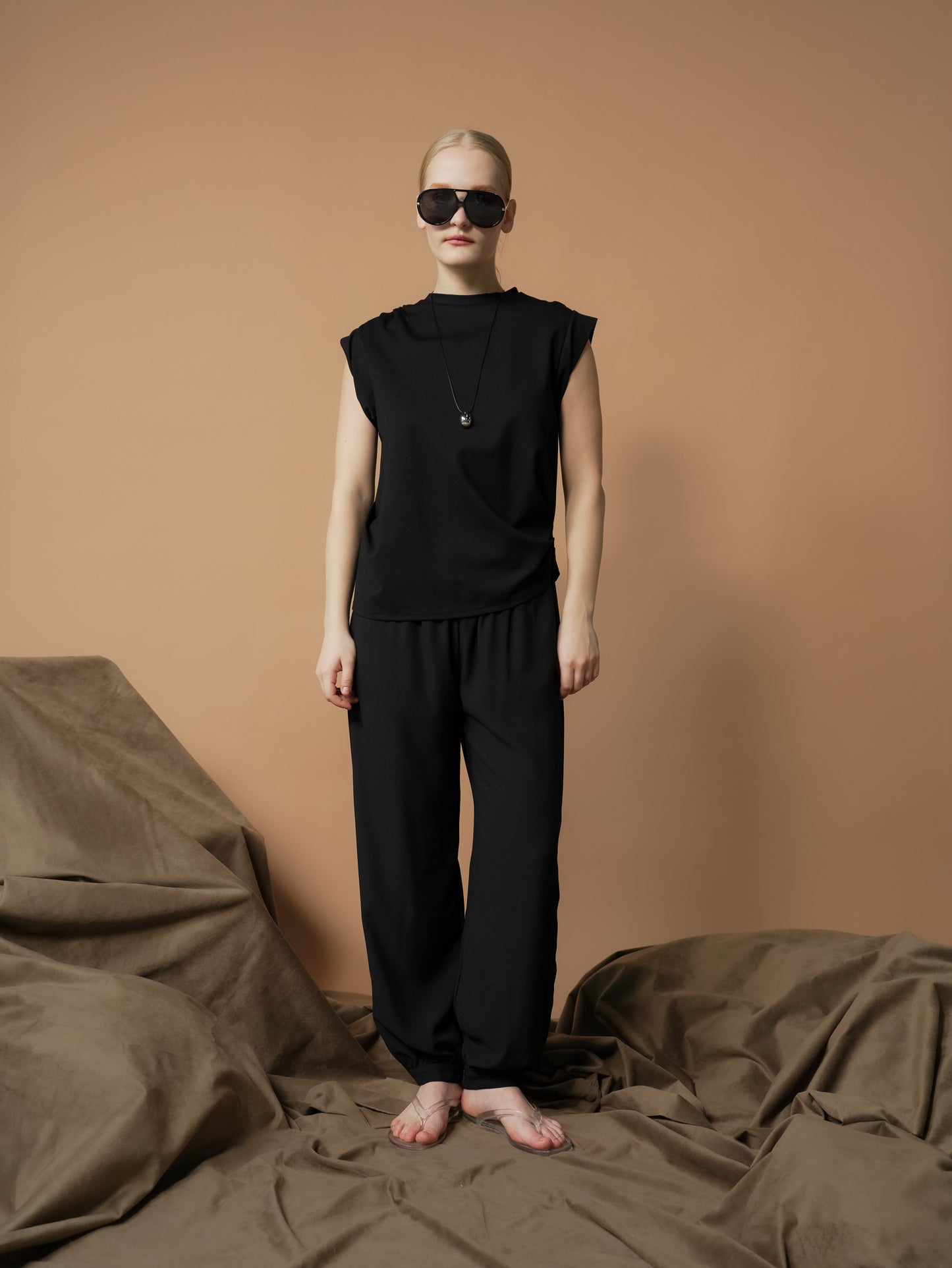 Kera Extended Sleeve Top