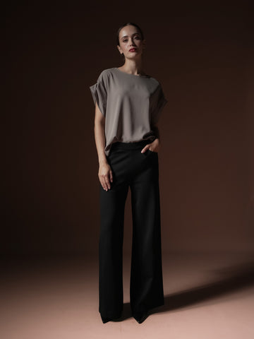 Danna Two-way Sleeve Blouse