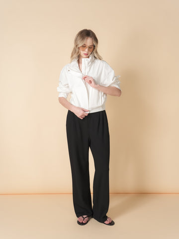 Lively Hi-neck Jacket