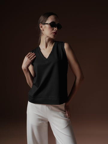 Daniela V-neck Sleeveless Top