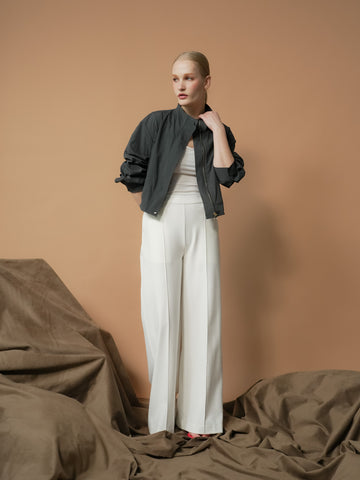 Lively Hi-neck Jacket