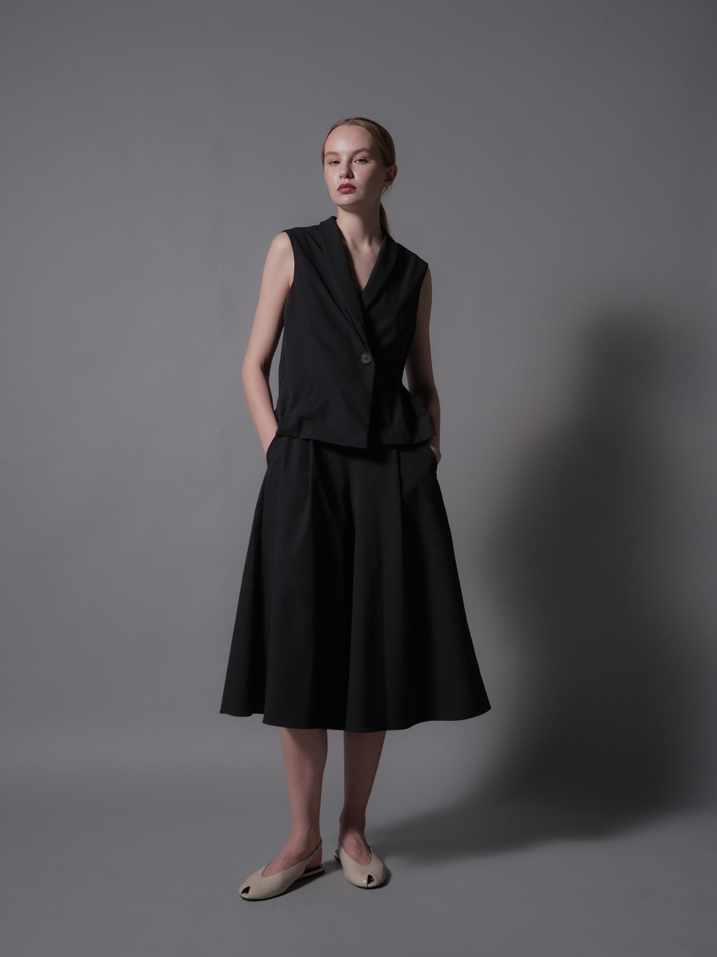 Carat One Side Belted Vest