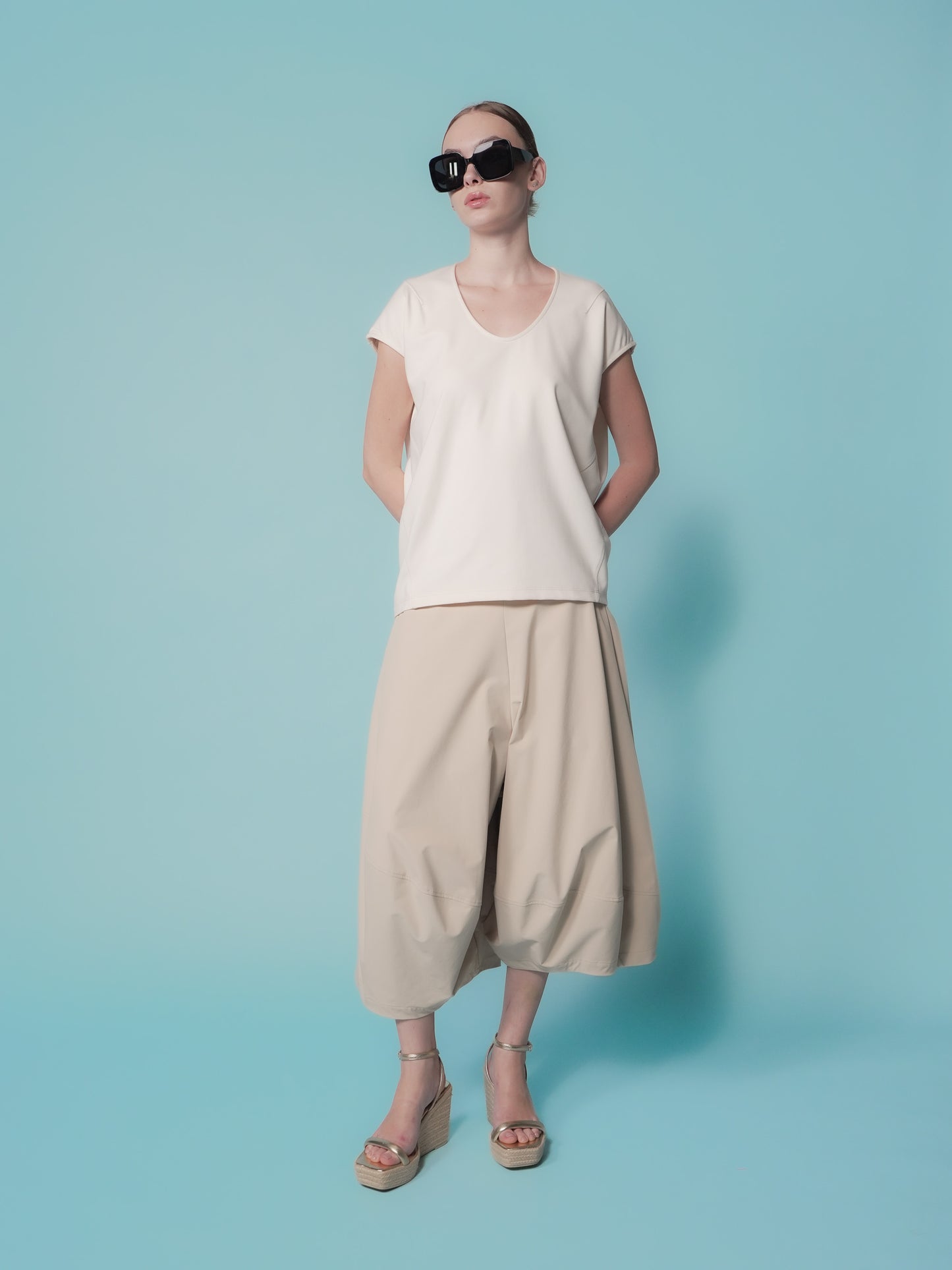 Billy Sleeveless Loose Top