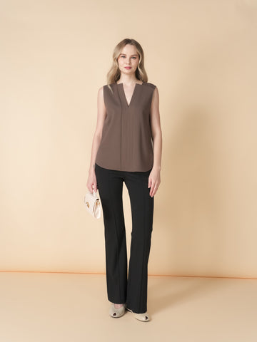 Klarisse V-neck Sleeveless Top
