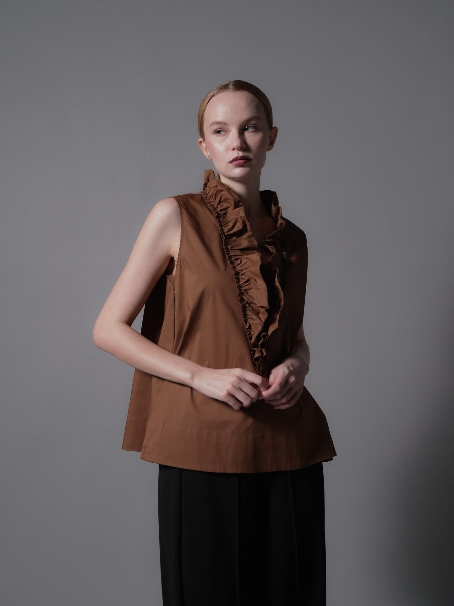 Raffy Ruffle Neck Sleeveless