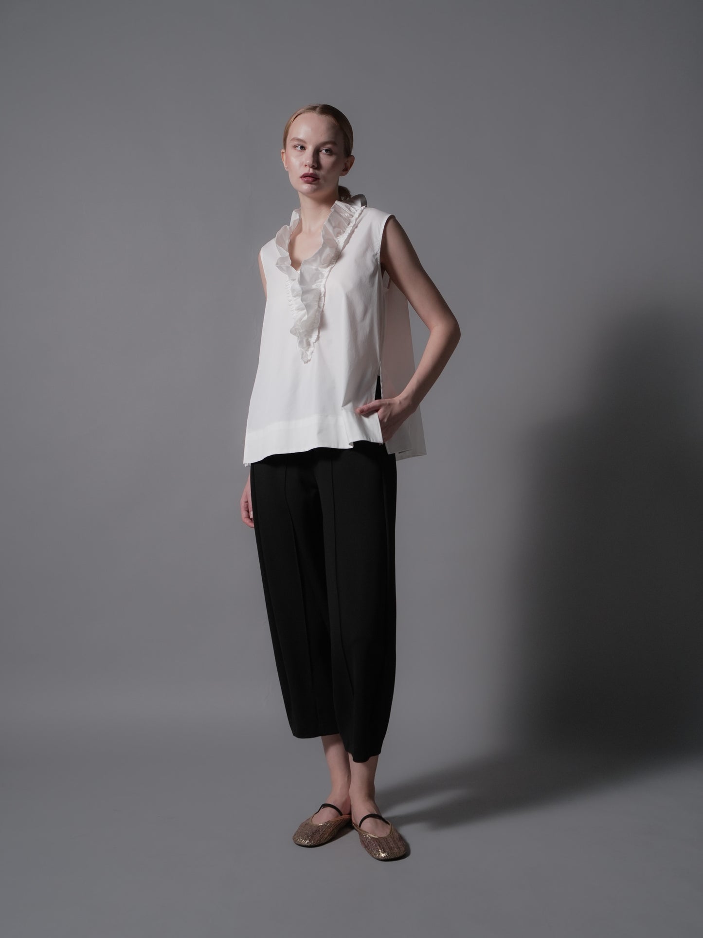 Raffy Ruffle Neck Sleeveless