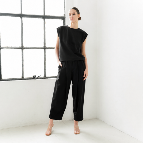Yana Extended Sleeve Top