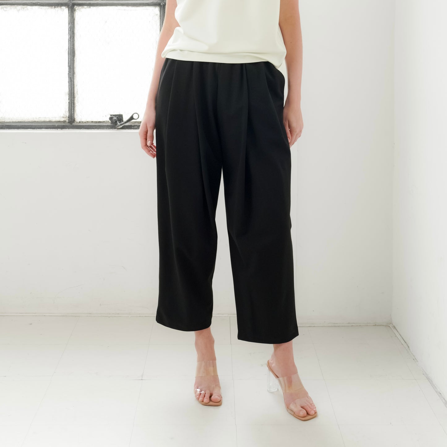 Donny Pleated Pants