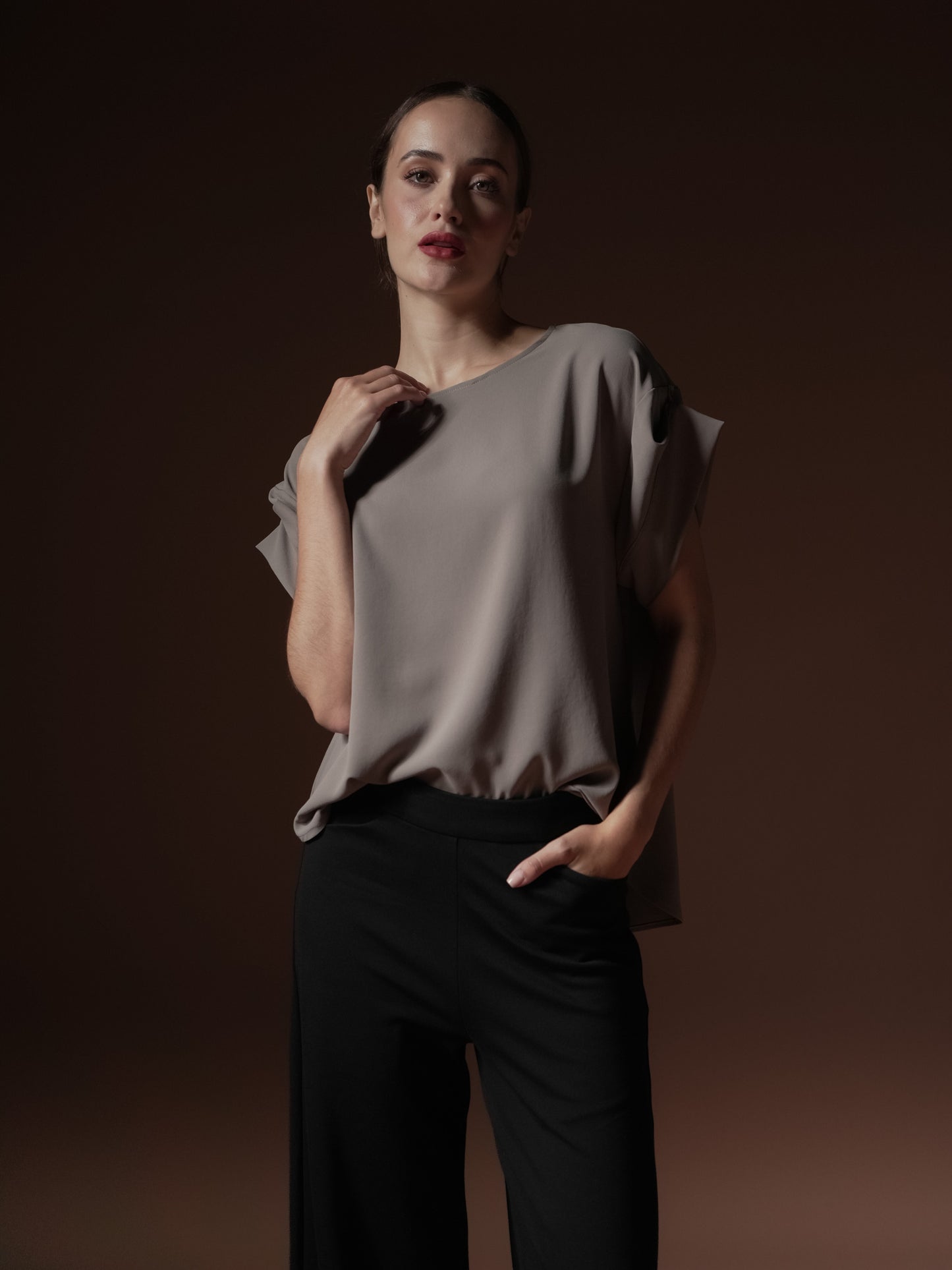 Danna Two-way Sleeve Blouse
