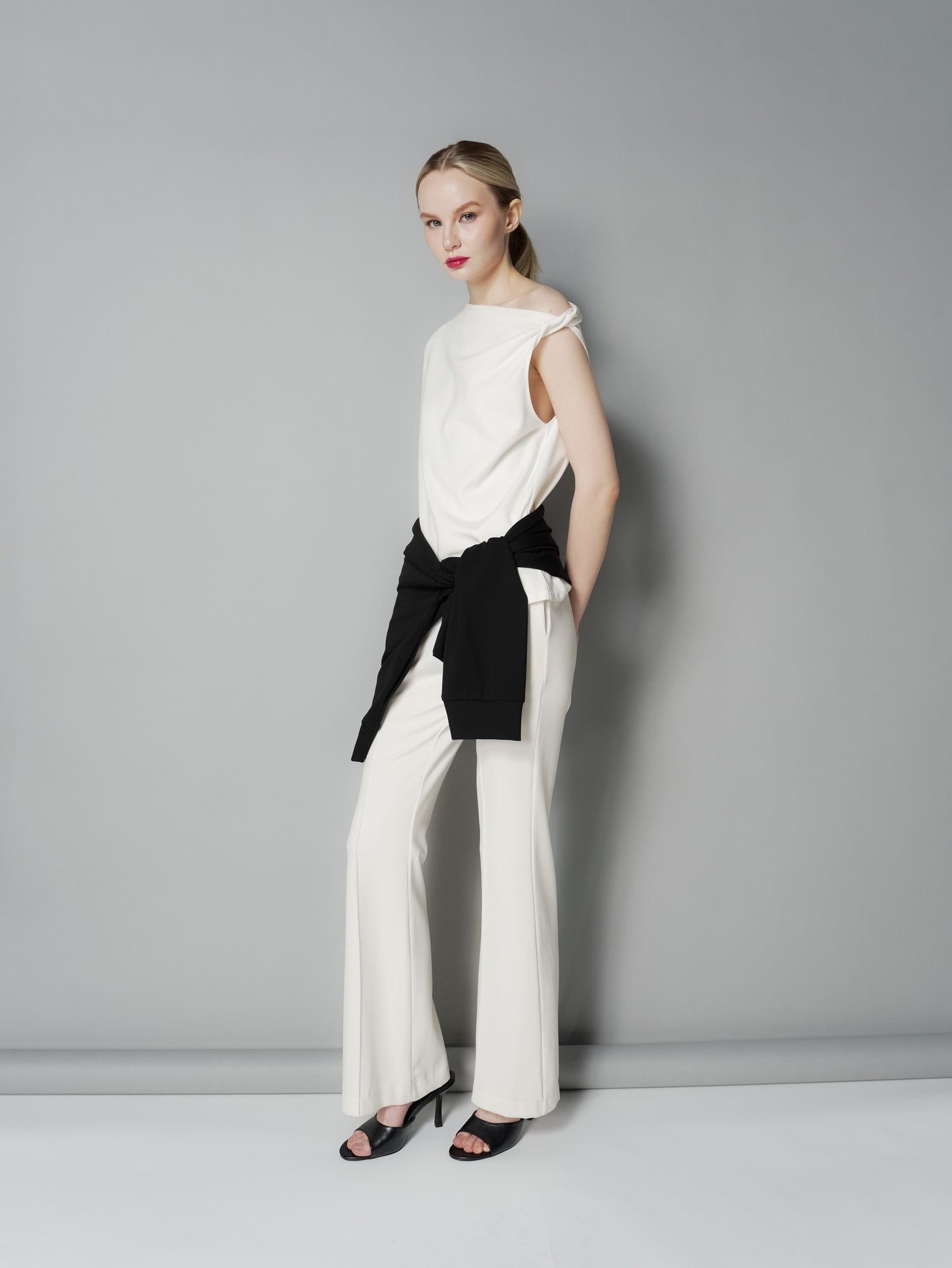 Amanda Twist Shoulder Top