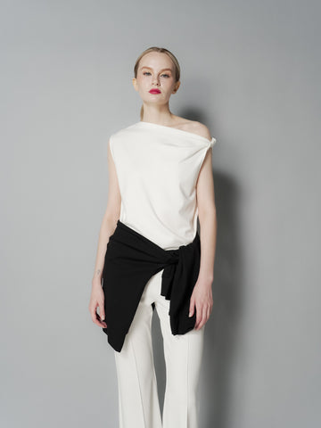 Amanda Twist Shoulder Top