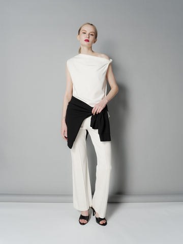 Amanda Twist Shoulder Top