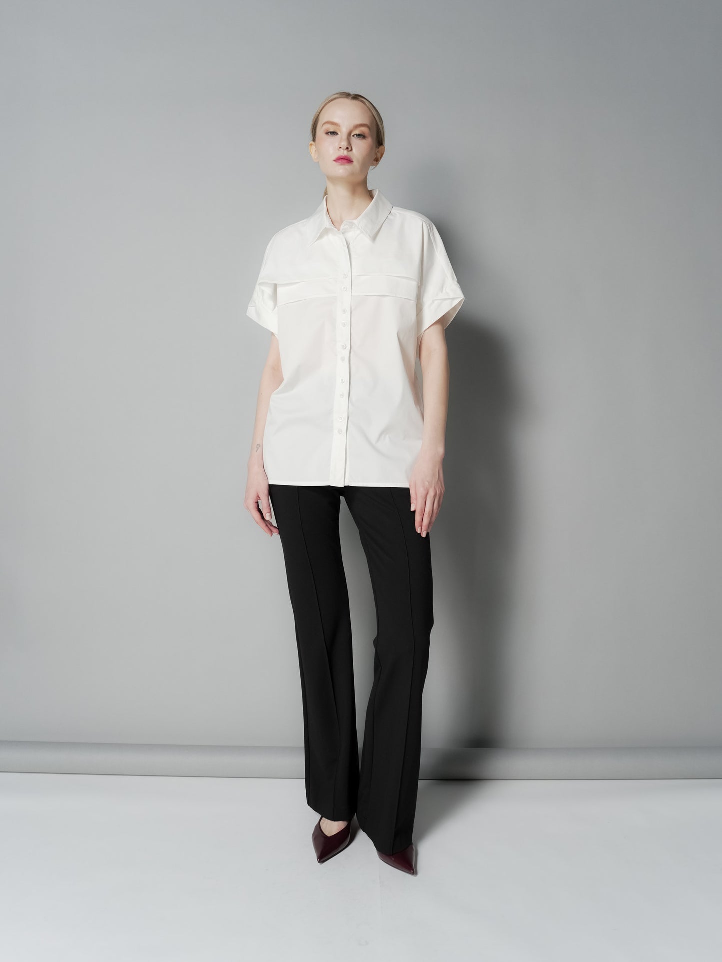 Ara Extended Sleeve Top