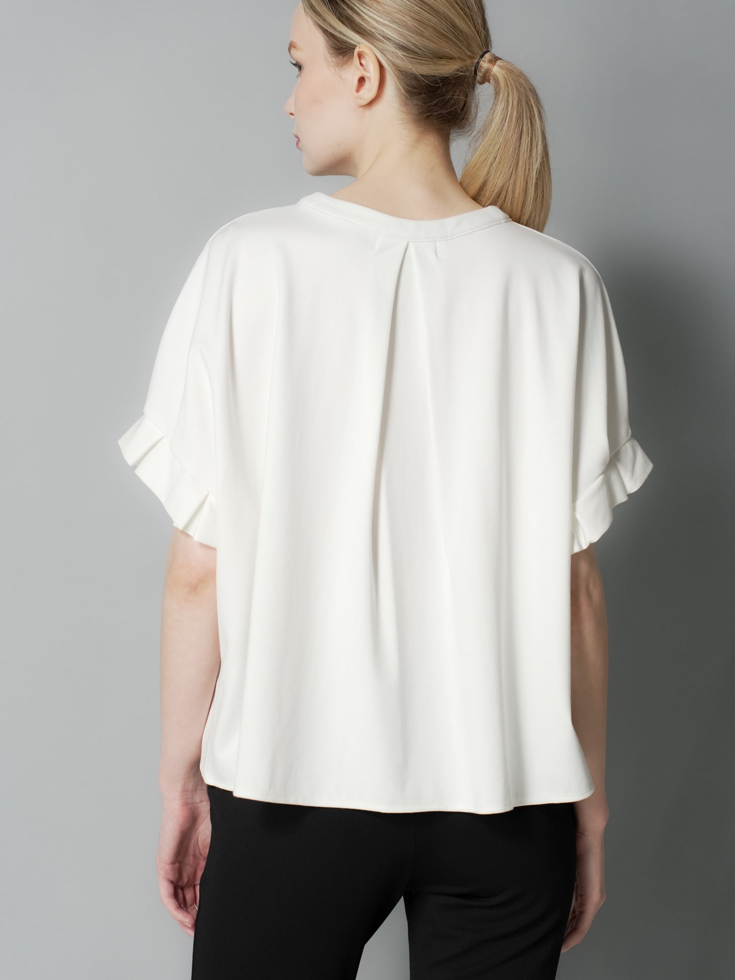 Ness Pleated Sleeves Top