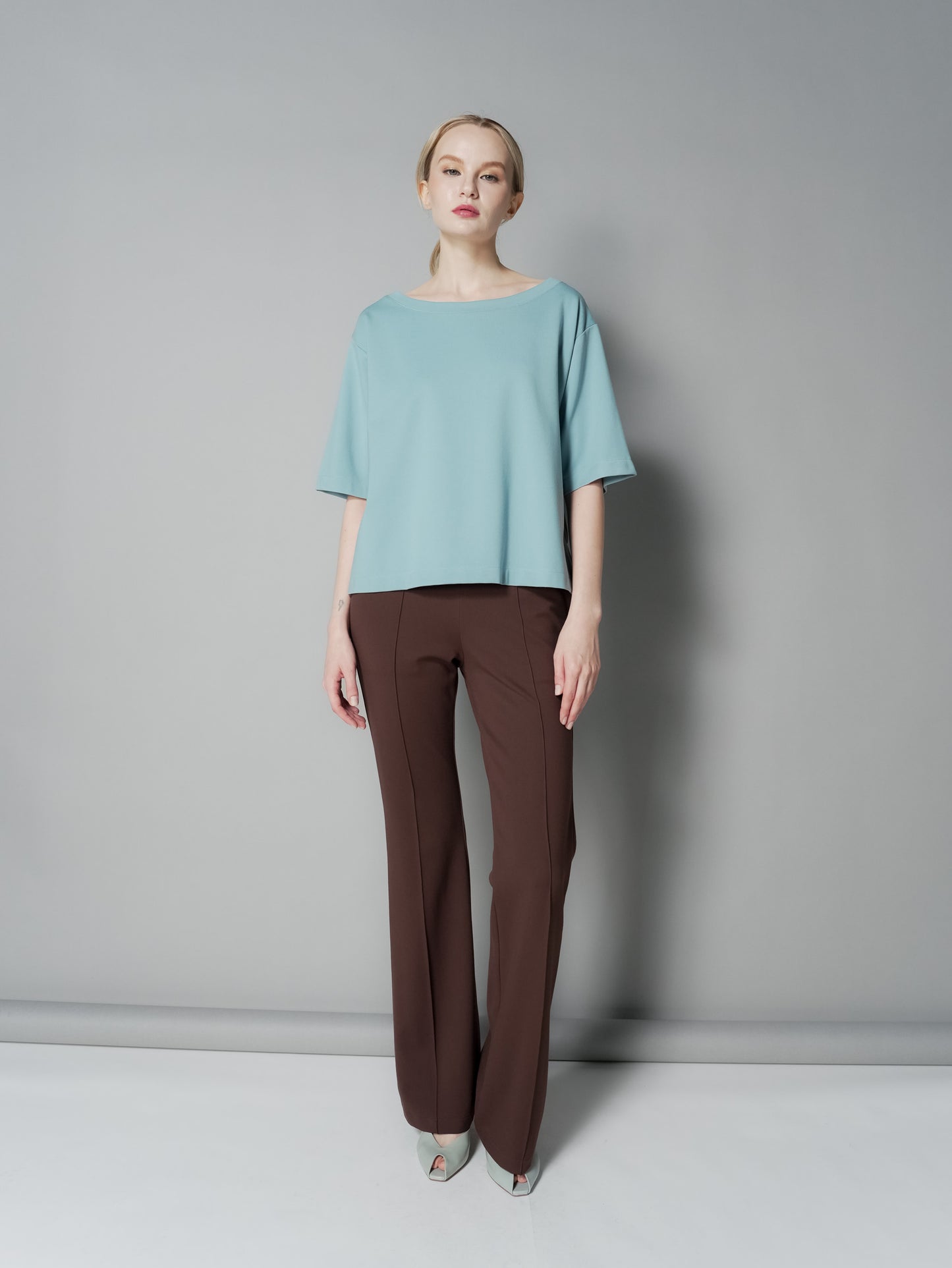 Catricia Boat Neck Basic Top