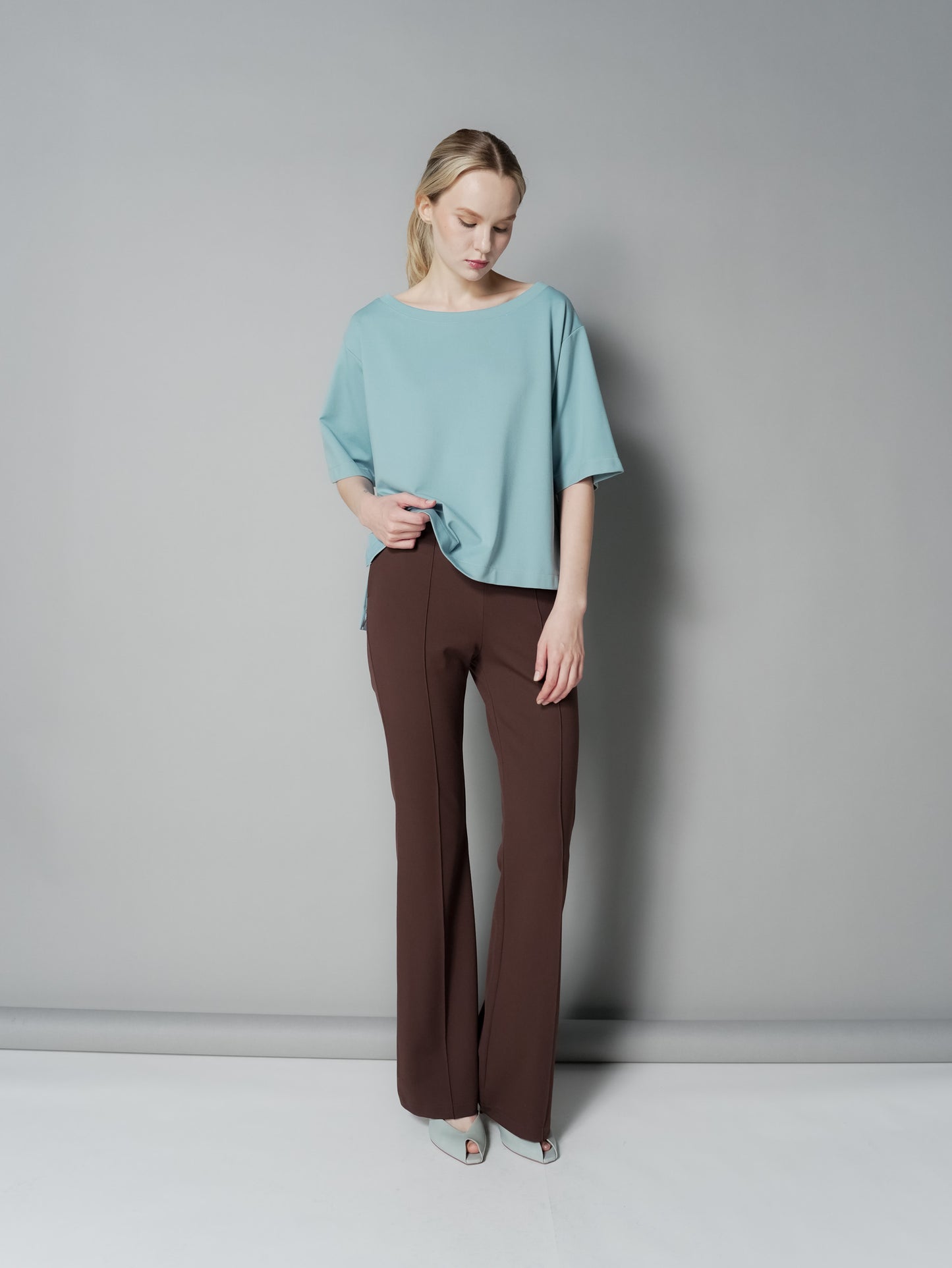 Catricia Boat Neck Basic Top