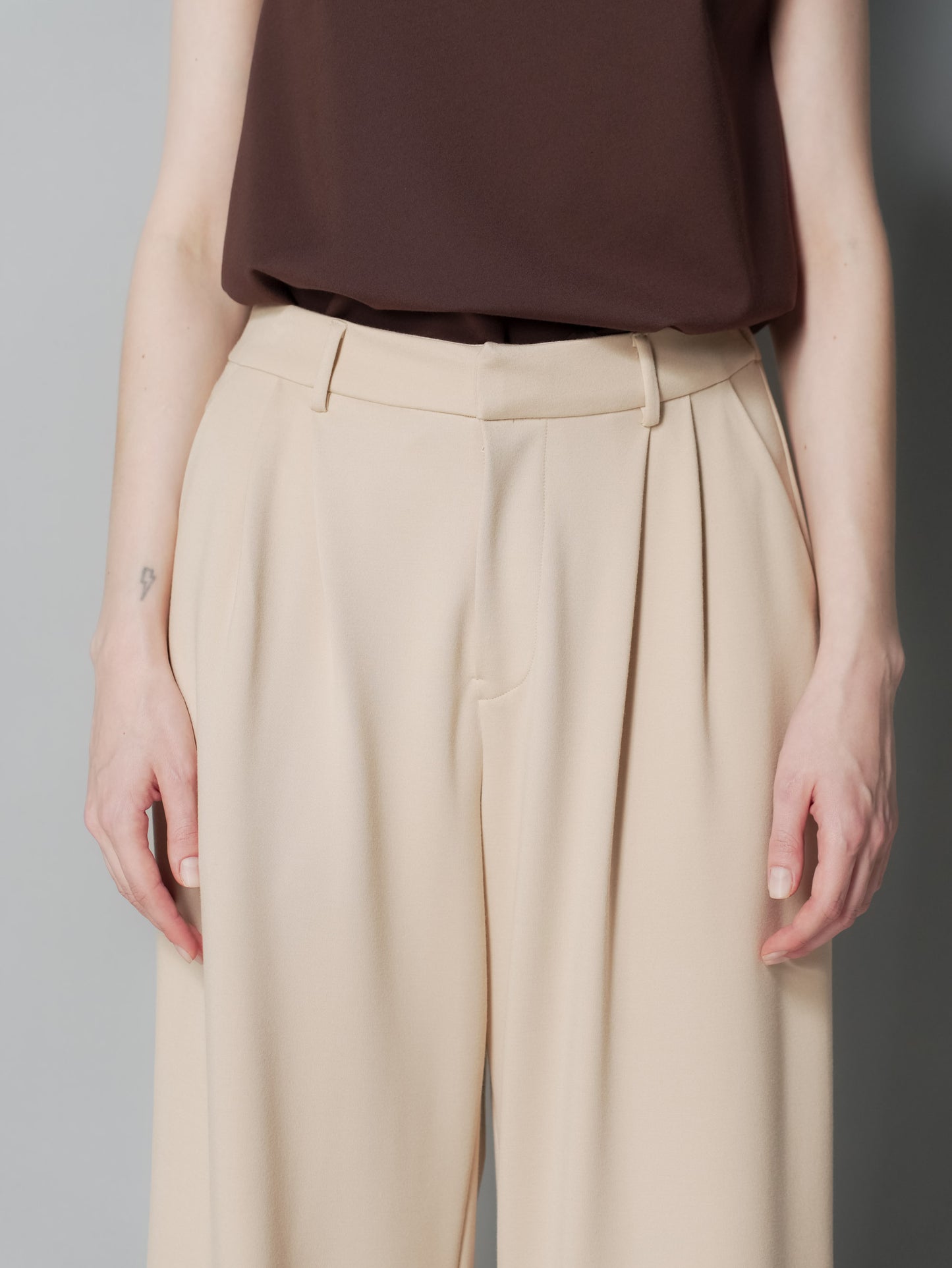 Enrico Pleated Wide Pants