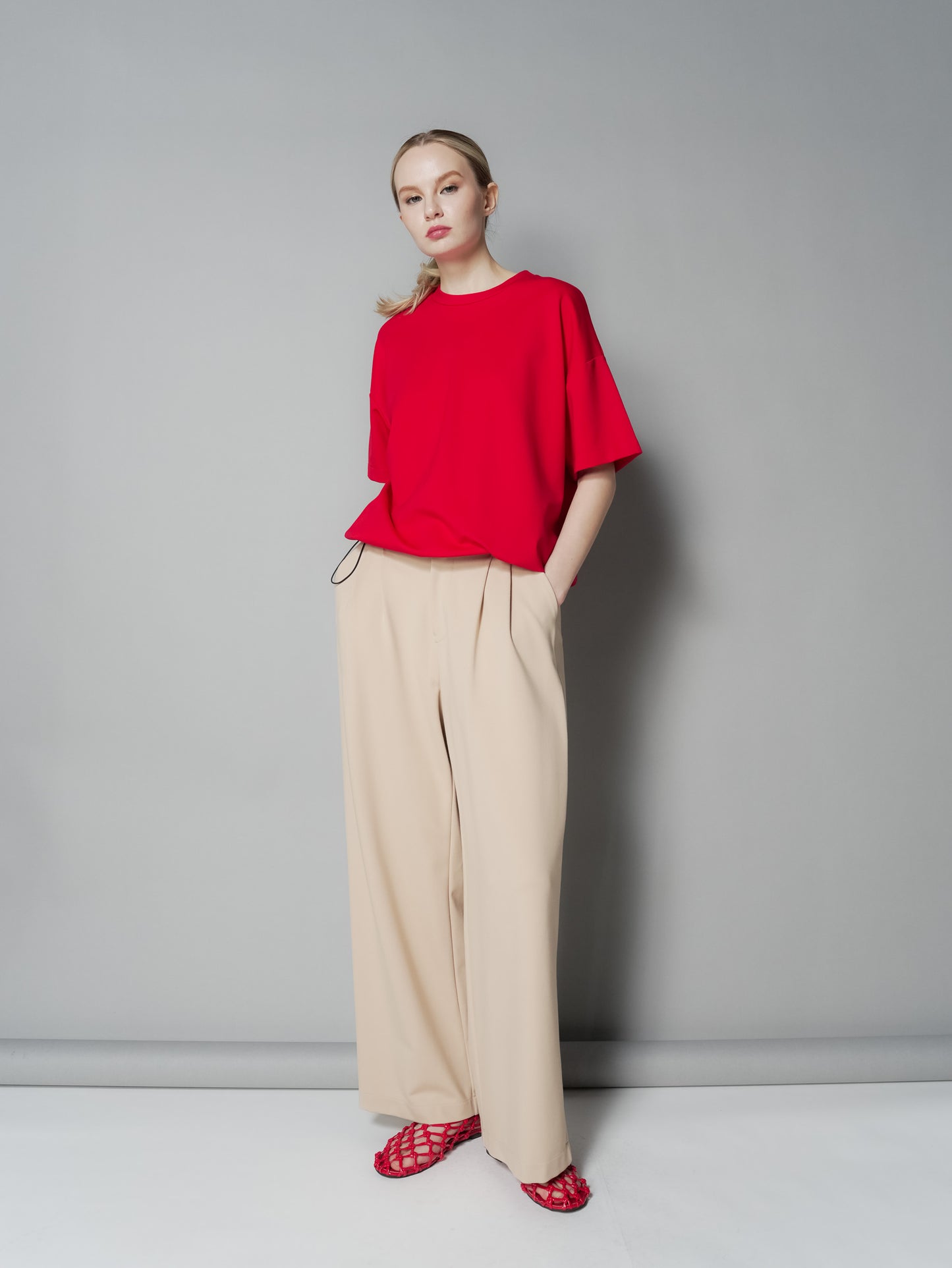 Korina Basic Toggled Top