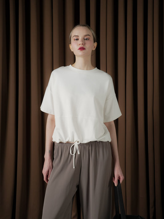 Goldie With Pulling Hem Top