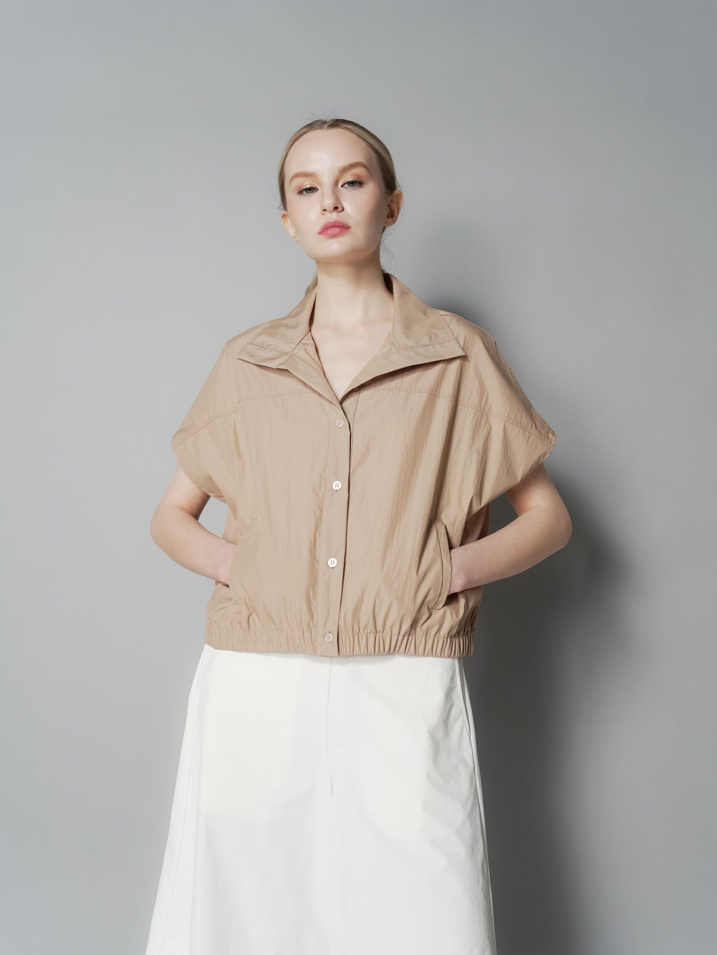 Daphnie Extended Sleeve Top