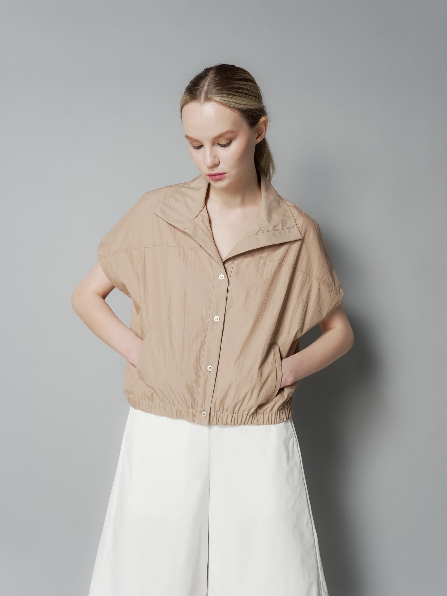 Daphnie Extended Sleeve Top