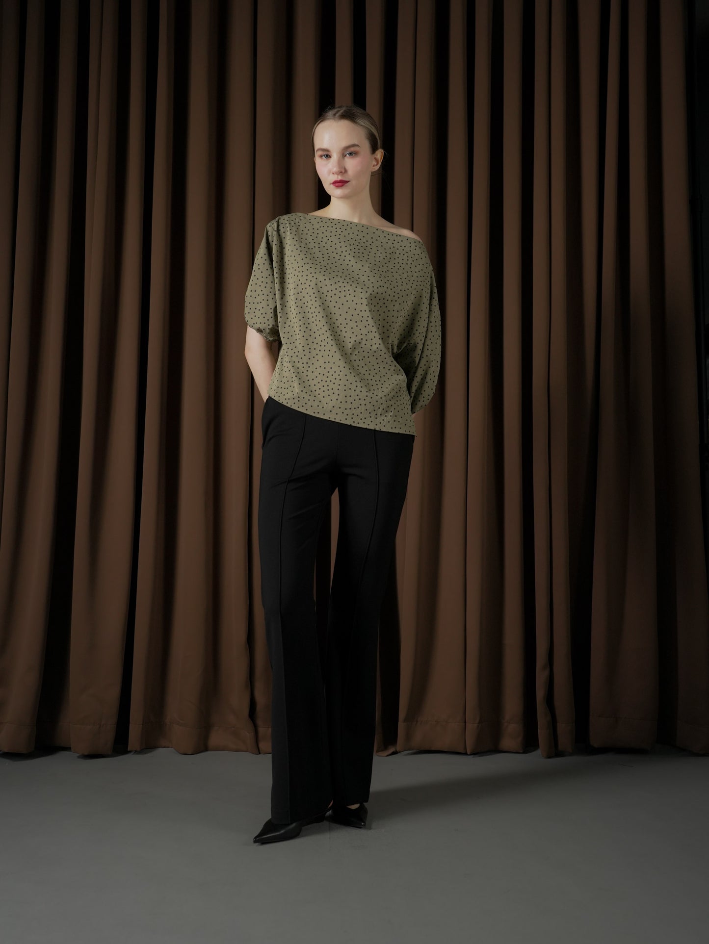 Bloom Off-shoulder Top