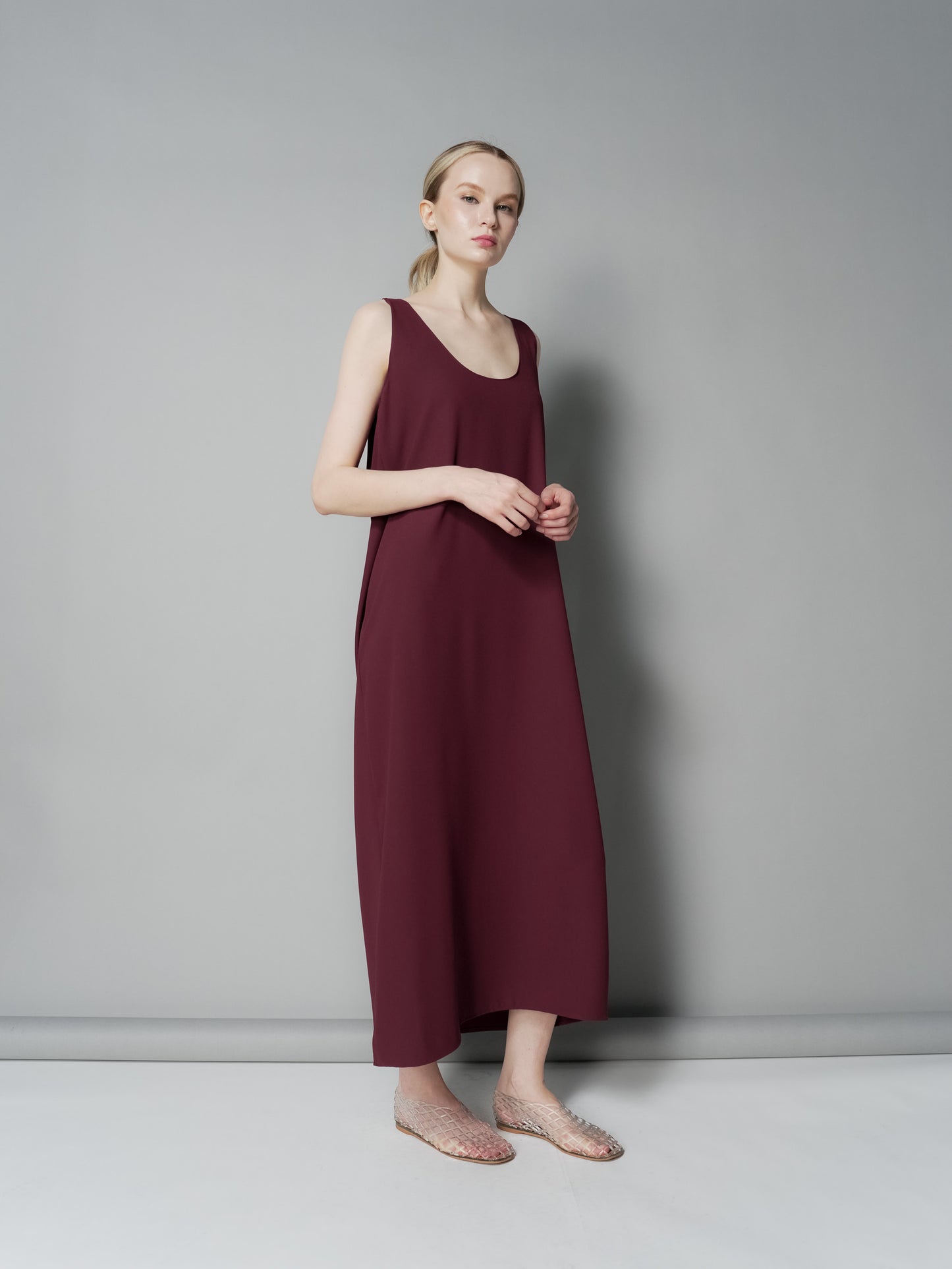 Marites Sleeveless Maxi Dress