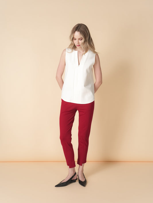 Klarisse V-neck Sleeveless Top