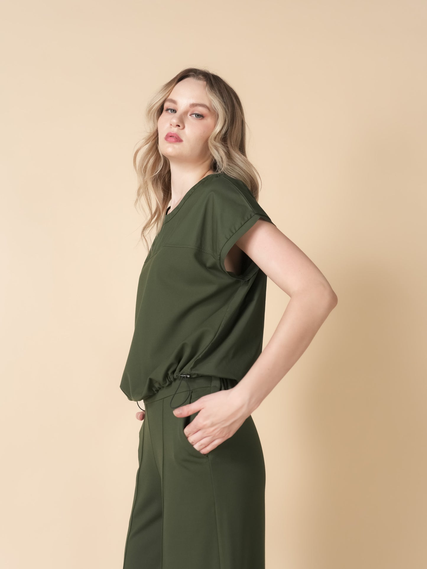 Lars Combi Toggle Hem Top