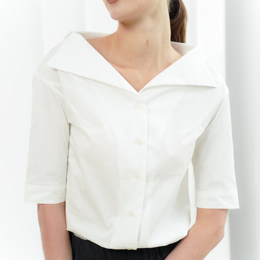 Chin Wide Collar Top