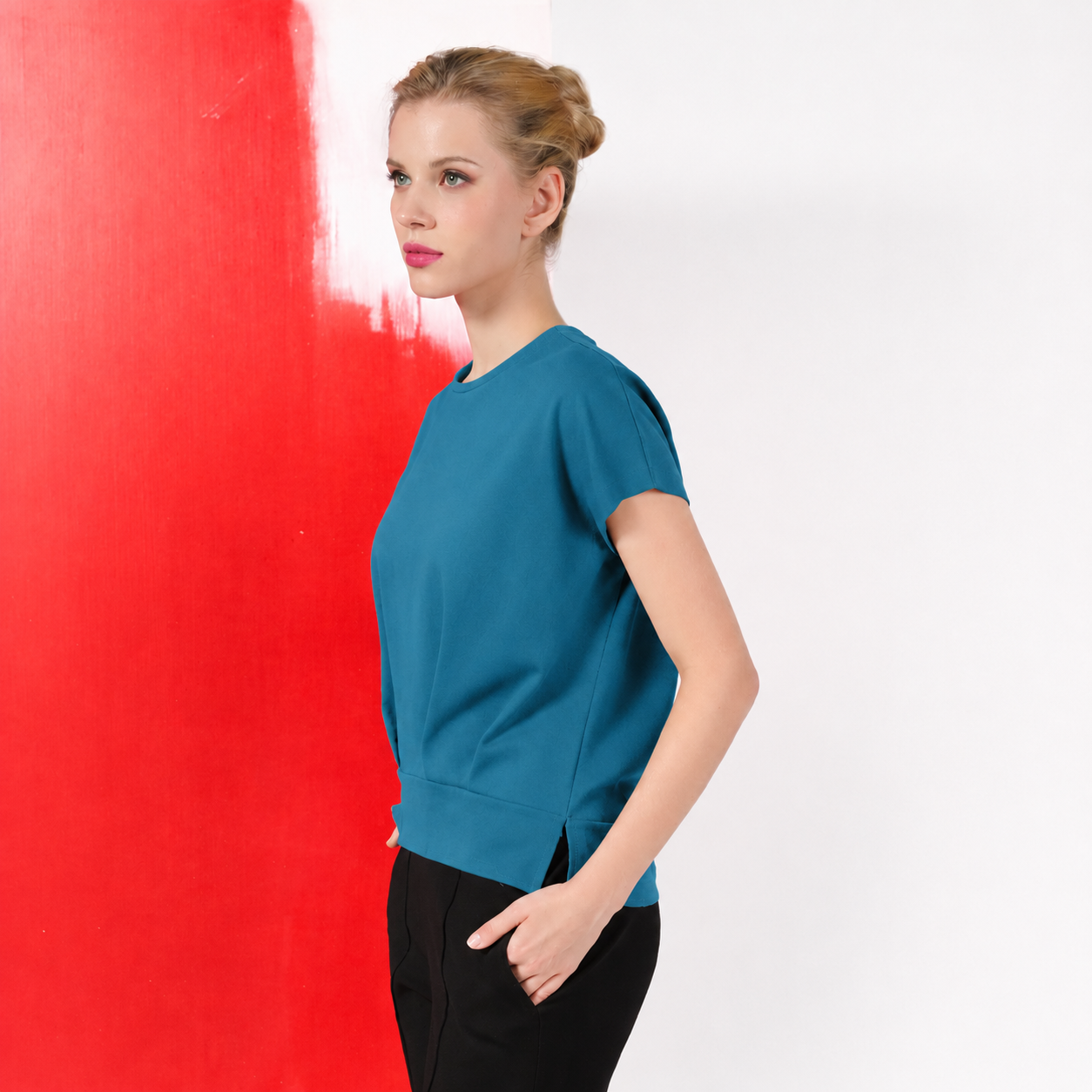 Mel Gathered Hem Top