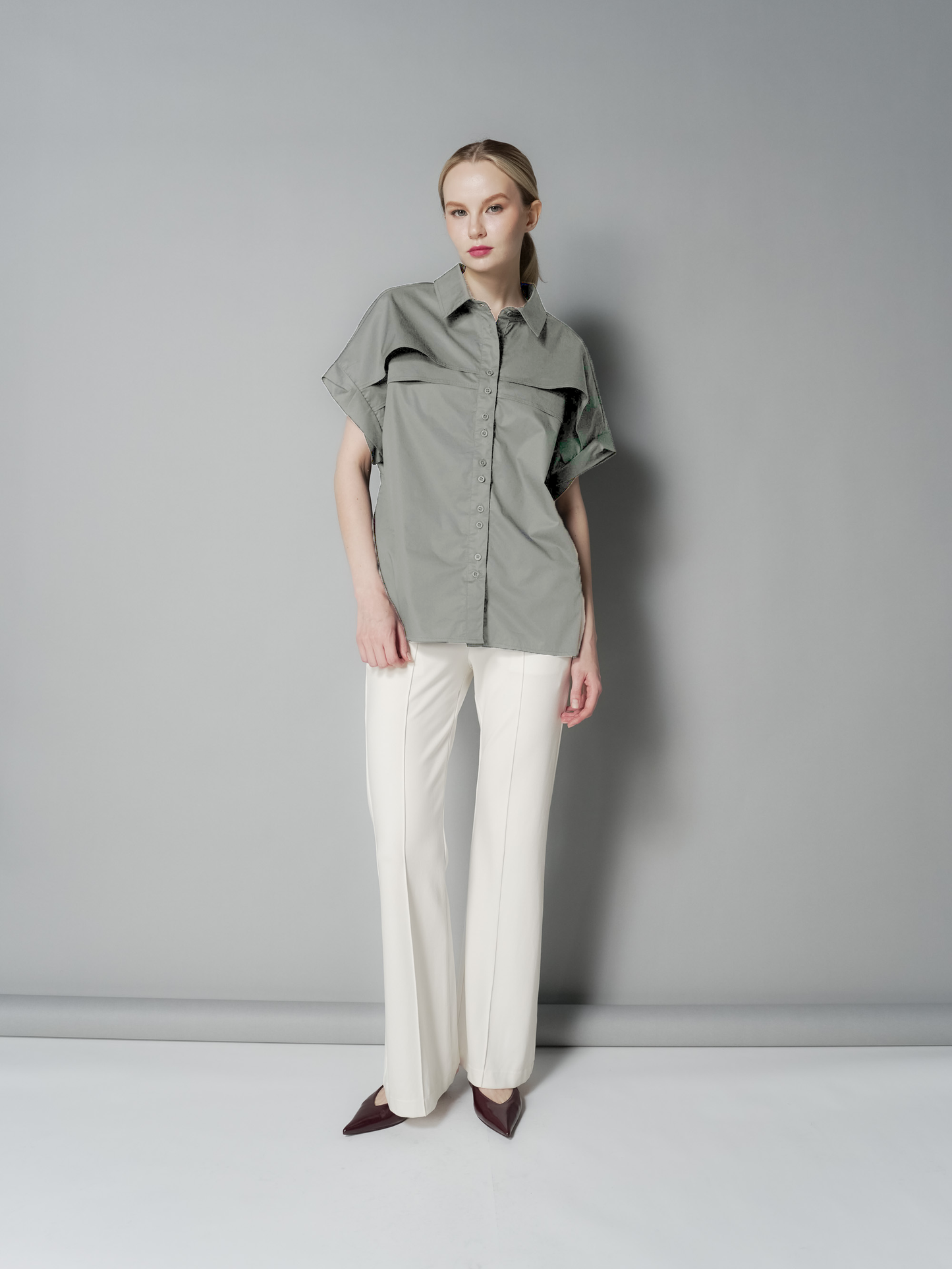 Ara Extended Sleeve Top