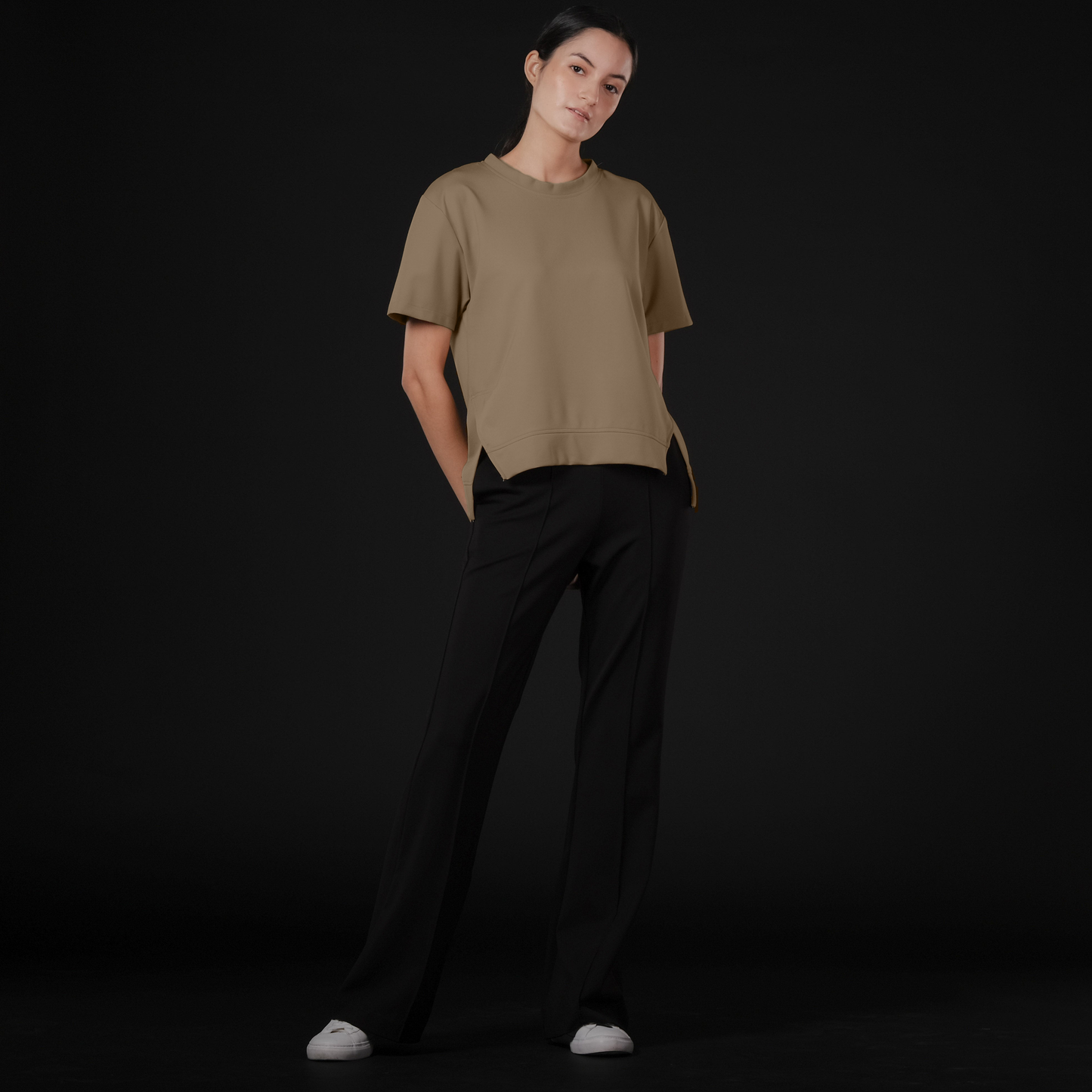 Gene Slit Detail Top