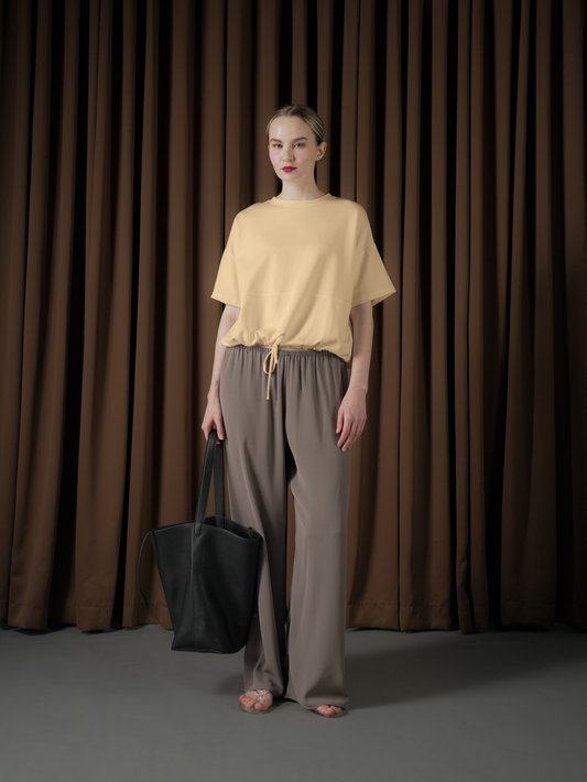 Goldie With Pulling Hem Top