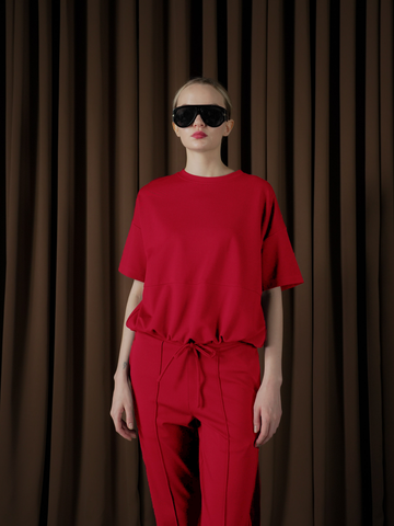 Goldie With Pulling Hem Top