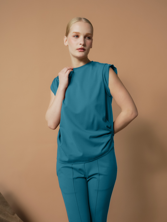 Kera Extended Sleeve Top