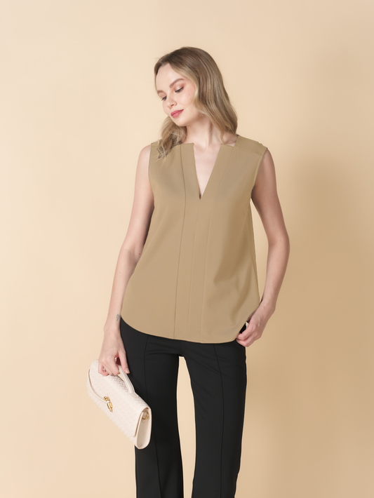 Klarisse V-neck Sleeveless Top