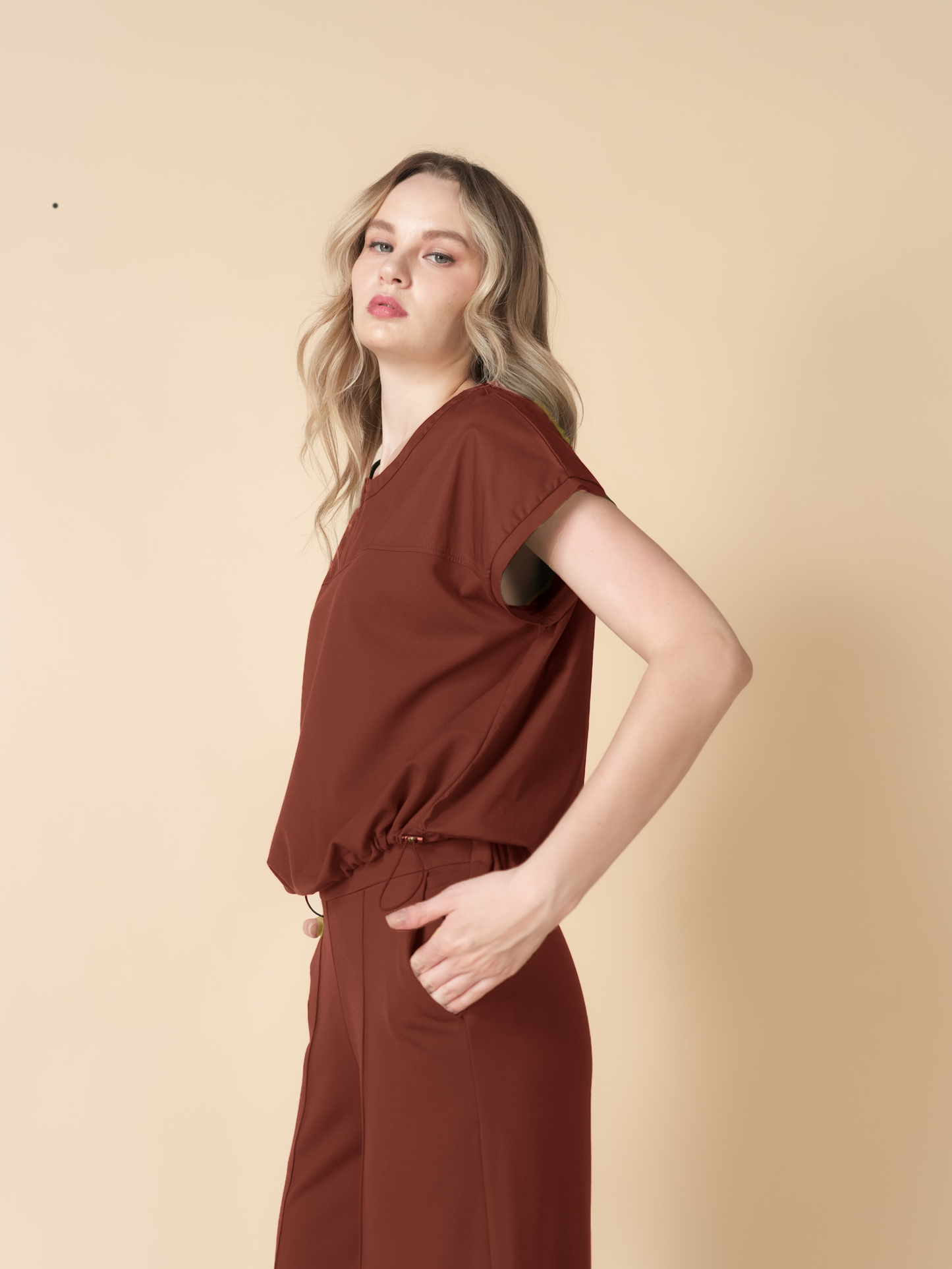 Lars Combi Toggle Hem Top