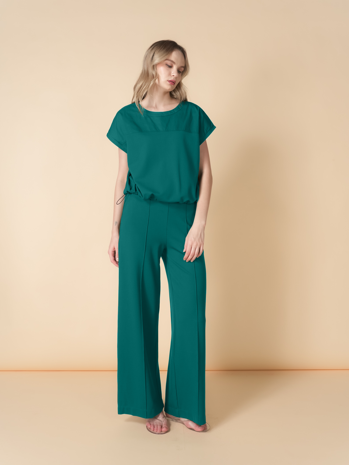 Lars Combi Toggle Hem Top