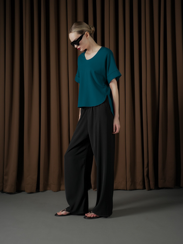 Lolit V-neck Long Back Top