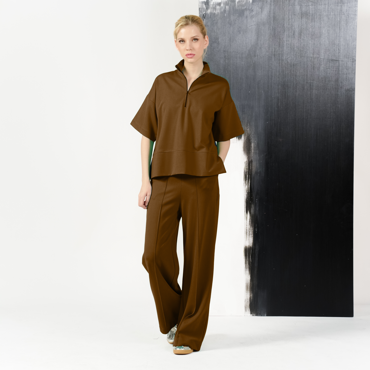 Marina Front Zip Top