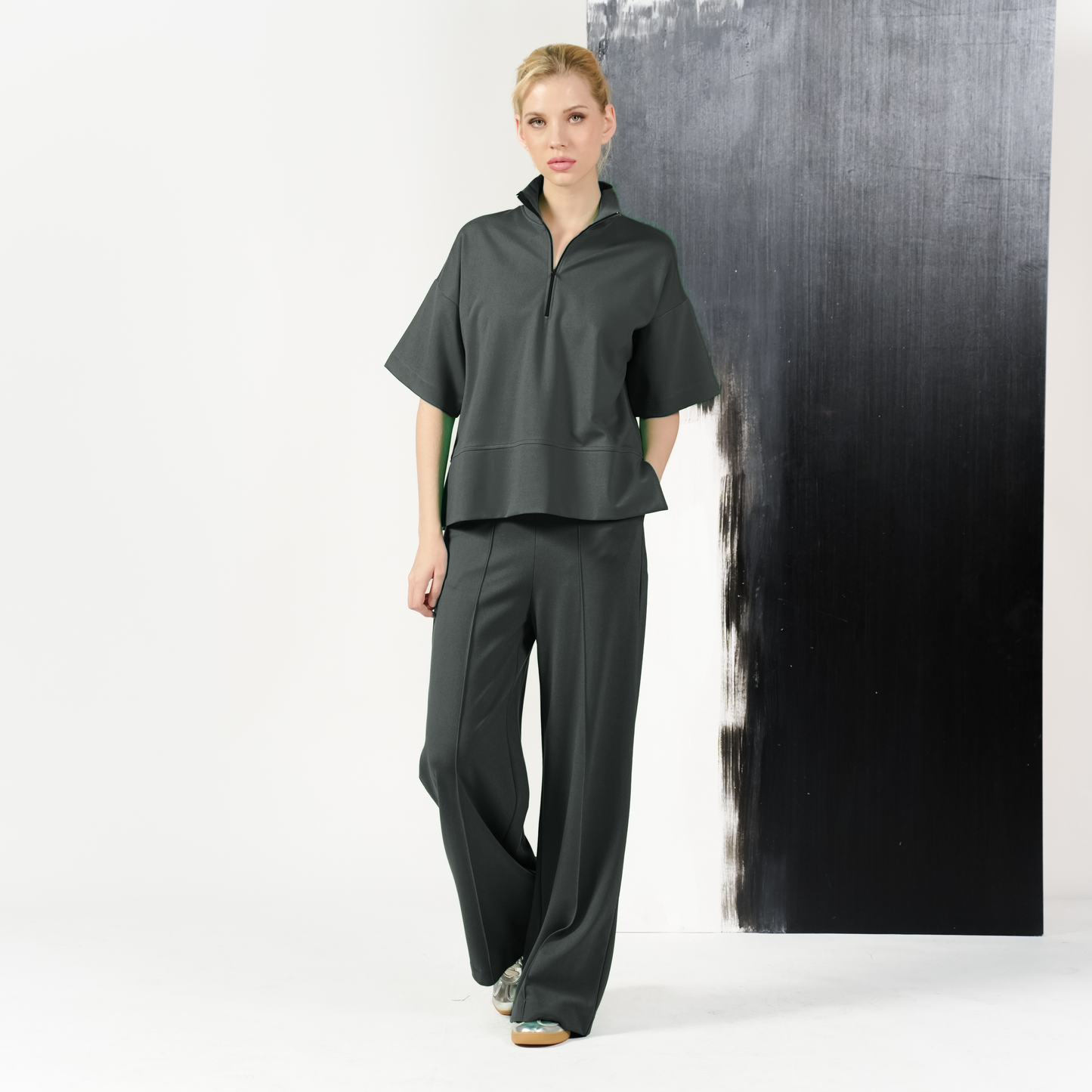 Marina Front Zip Top